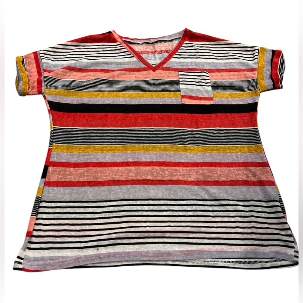 Women’s Striped lightweight short sleeved v-neck t-shirt with pocket/ size 2X